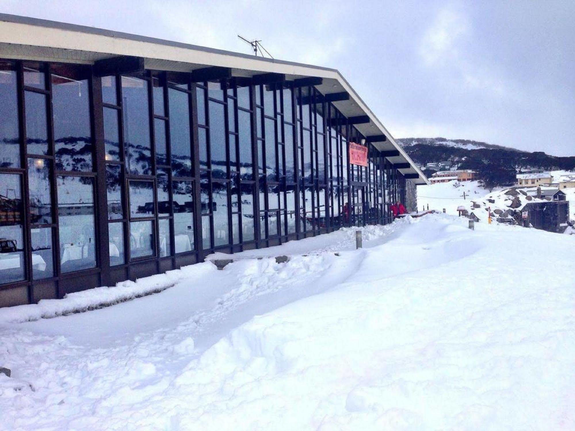 The Man From Snowy River Hotel Perisher Valley Exterior foto